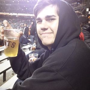 Meet your Posher, Travis